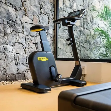 Heated Pool*gym*a/c 아파트